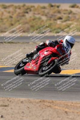 media/Oct-08-2023-CVMA (Sun) [[dbfe88ae3c]]/Race 2 Supersport Middleweight (Shootout)/